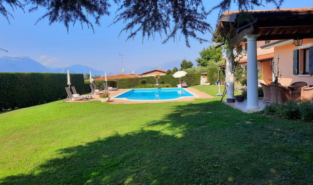 B&B Villa Fiorini Moniga del Garda Exteriör bild
