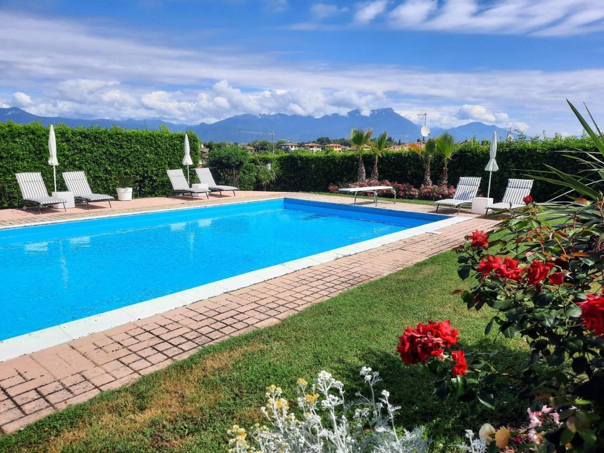 B&B Villa Fiorini Moniga del Garda Exteriör bild