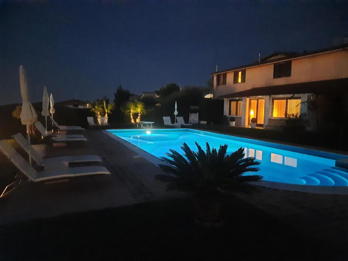 B&B Villa Fiorini Moniga del Garda Exteriör bild
