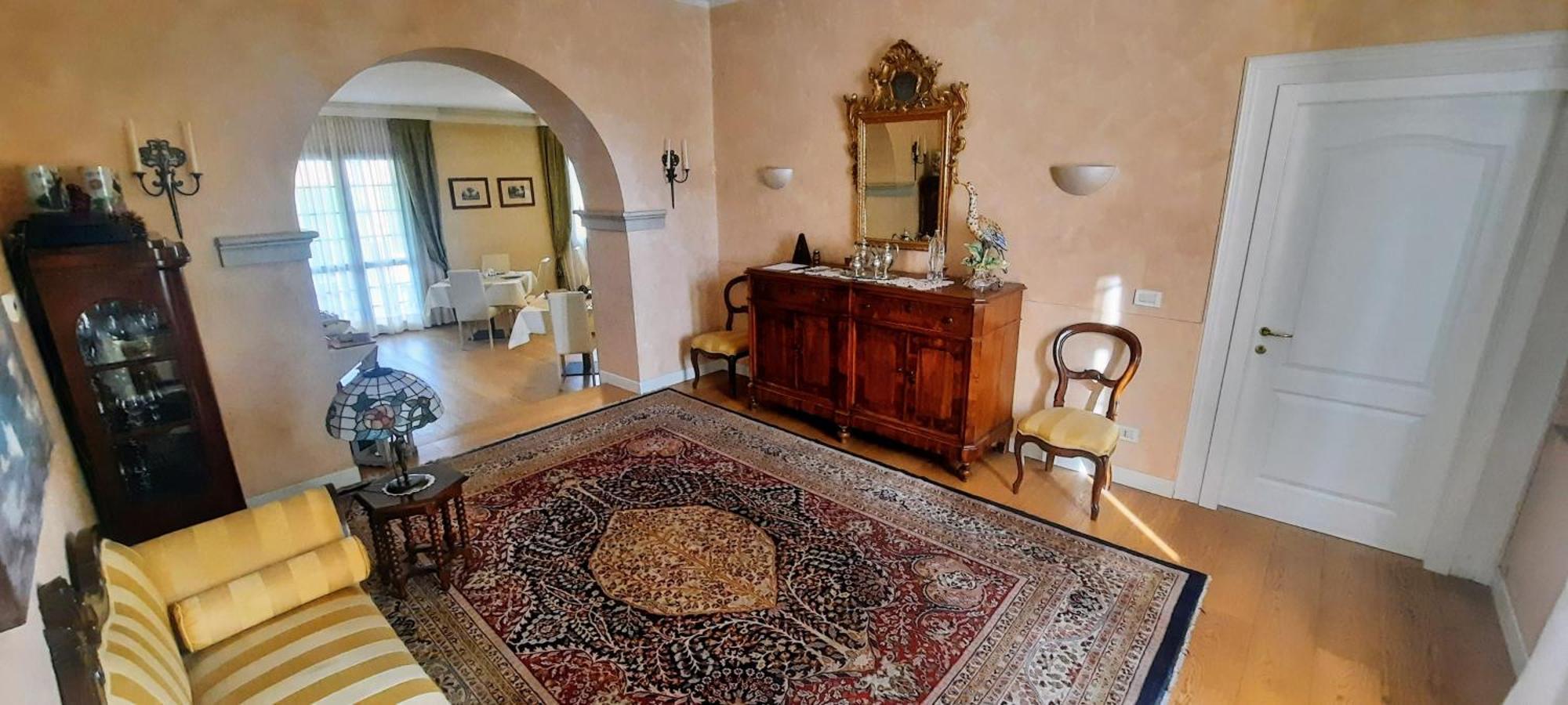 B&B Villa Fiorini Moniga del Garda Exteriör bild