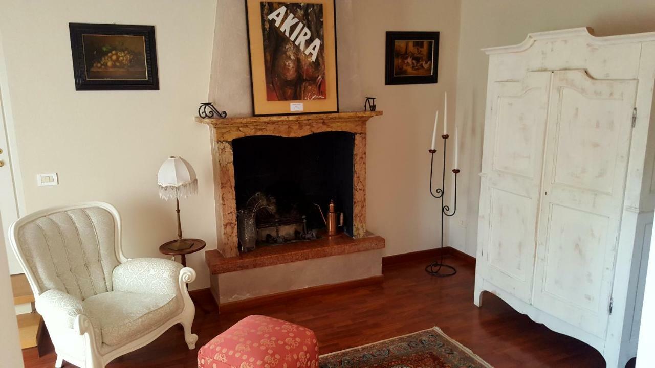 B&B Villa Fiorini Moniga del Garda Exteriör bild