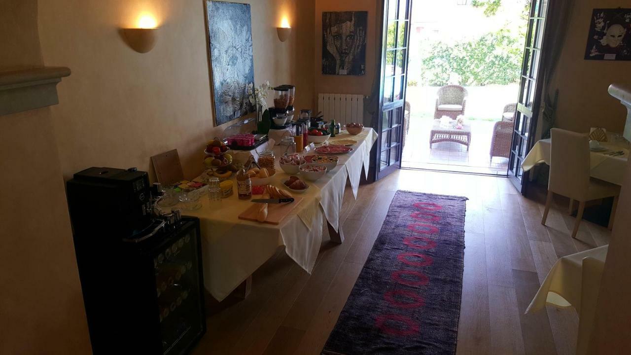 B&B Villa Fiorini Moniga del Garda Exteriör bild