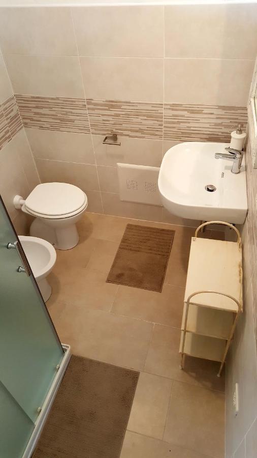 B&B Villa Fiorini Moniga del Garda Exteriör bild