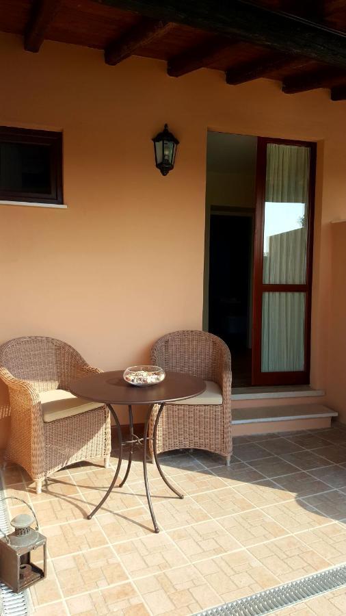 B&B Villa Fiorini Moniga del Garda Exteriör bild